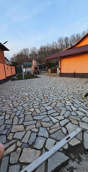 pavaj Piatra naturale montaj