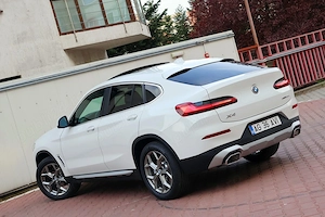 BMW X4 30i XDRIVE 2024 8700km - imagine 2