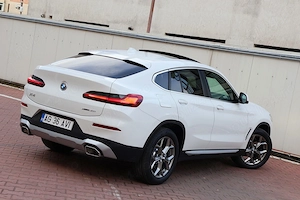 BMW X4 30i XDRIVE 2024 8700km - imagine 3