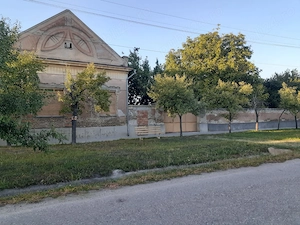 Proprietate în Nădlac: casă 5 camere + teren 892 mp + 1076 mp - imagine 10