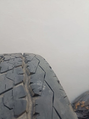 Set de 4 jante cu Anvelope de Vara Brigestone 225 70 15 C - imagine 9