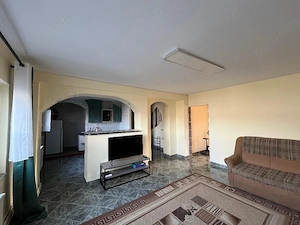 Ofer spre vanzare apartament 2 camere decomandat - imagine 8
