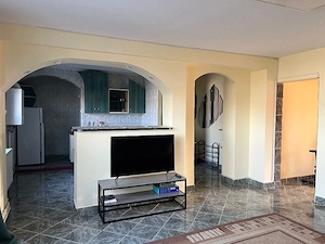 Ofer spre vanzare apartament 2 camere decomandat - imagine 7