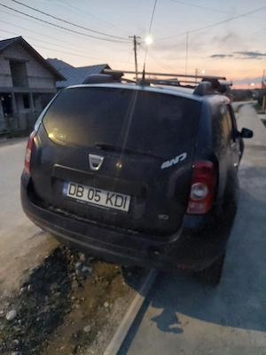 dacia duster - imagine 2