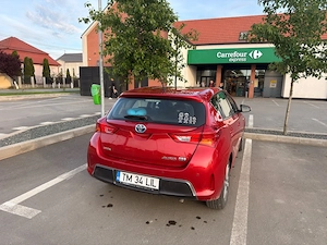 Vand Toyota Auris hybrid , uniq proprietar - imagine 5