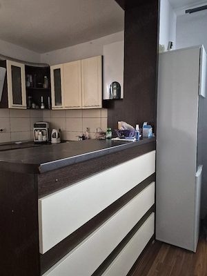 apartament 4 camere - imagine 3