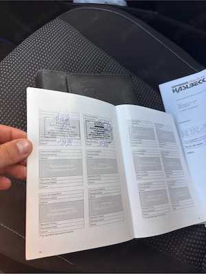 Vand Toyota Auris hybrid , uniq proprietar - imagine 10