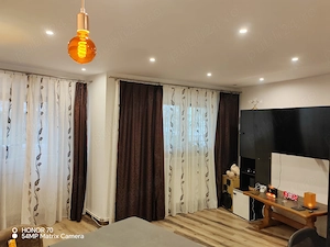 vand apartament 3 camere decomandat ,parter ,zona nord bacau - imagine 2