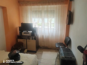 vand apartament 3 camere decomandat ,parter ,zona nord bacau - imagine 5