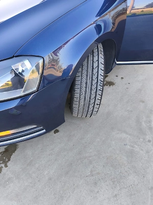 Vând Vw Passat B 7 2.0 Tdi   - imagine 4