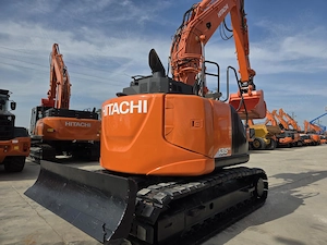 Excavator Mediu ZX135 Nou si SH oferte pe baza de vizionare - imagine 3