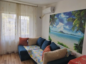 Inchiriez apartament 3 camere