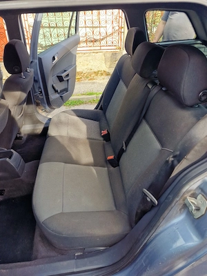 vand sau schimb și cu diverse opel astra H - imagine 2