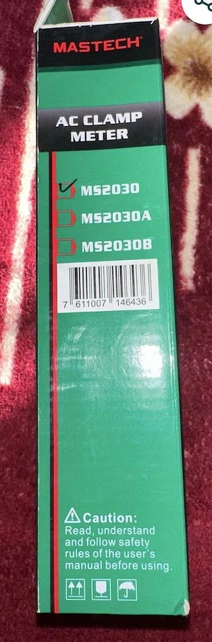 Vand produse pentru electricieni