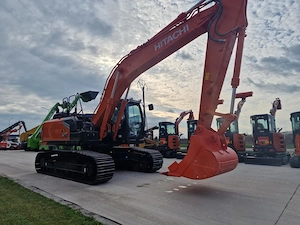 Excavator Mediu ZX 210 LC Nou si SH oferte pe baza de vizionare - imagine 6