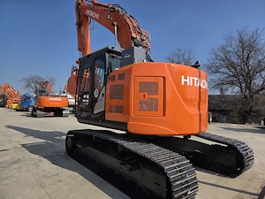 Excavator Mediu ZX 225 USLC Nou si SH oferte pe baza de vizionare