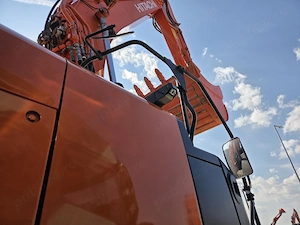 Excavator Mediu ZX 225 USLC Nou si SH oferte pe baza de vizionare - imagine 9