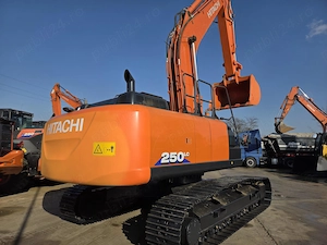 Excavator Mediu ZX 210 LC LCN Nou si SH oferte pe baza de vizionare - imagine 4