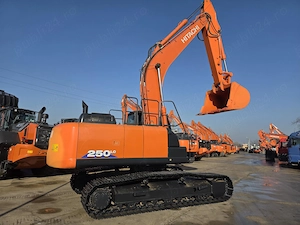 Excavator Mediu ZX 210 LC LCN Nou si SH oferte pe baza de vizionare - imagine 5