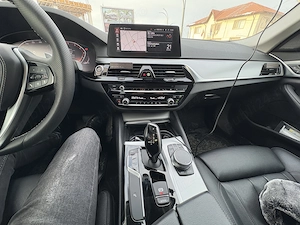 BMW 520i    G30    2019 - imagine 6