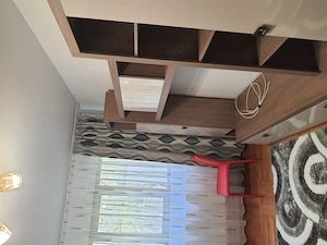 Inchiriez apartament 2 camere in Campina Strada  Eruptiei nr.65B.