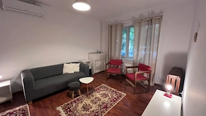 Garsoniera de inchiriat Berceni Piata Sudului