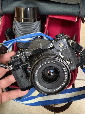 canon A-1 plus doua obiective