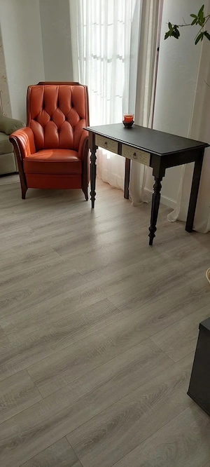 Birou vechi, reconditionat, proveniența Franța 