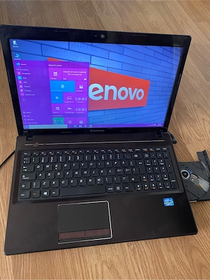 Laptop Lenovo intel core i5,Display 15,6 led,Windows 10 Pro,6gb ram ddr3 160gb memorie perfect funct