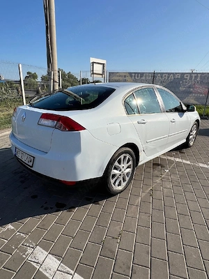 Vând Laguna 3 an 2007  - imagine 2