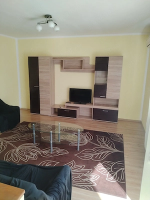 închiriez apartament  - imagine 3