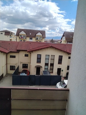 închiriez apartament  - imagine 4