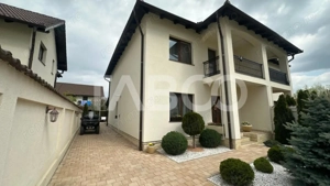 Casa moderna de tip duplex 4 camere zona Arhitectilor Sibiu - imagine 18