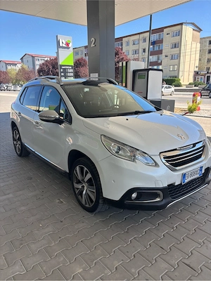 Peugeot 2008 1.6hdi,an 2014,165000km,fuul option!! - imagine 4