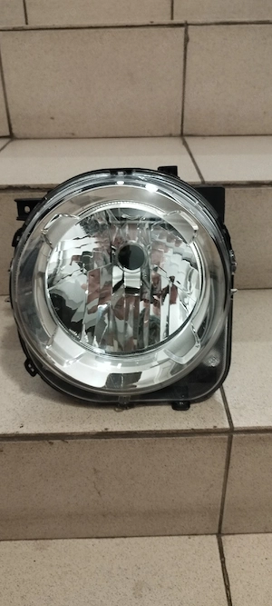 Far stanga Jeep Renegade  - imagine 5