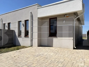 Casa de inchiriat- 4 camere - doua băi-prima inchiriere - imagine 8