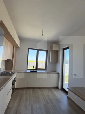 Casa de inchiriat- 4 camere - doua băi-prima inchiriere - imagine 4