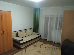 Apartament 1 camera ETAJ 1 cu balcon amenajat centrala Aradului langa Piata Verde - imagine 5