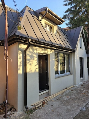 Vand casa p+m cu teren