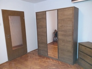 Apartament 4 camere, centrala proprie - Steaua - imagine 8