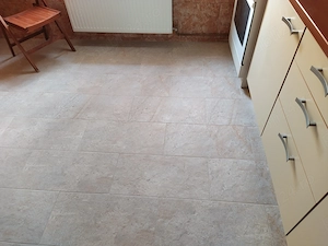 Apartament 4 camere, centrala proprie - Steaua - imagine 10