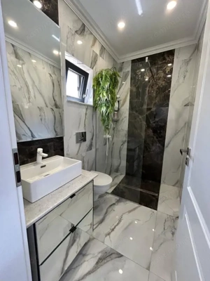 VILA DEOSEBITA  LUX ,272 mp utili , teren 560 mp , Selgros - imagine 17