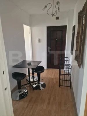 Apartament 2 camere de vânzare, 40 mp – zona 7 Noiembrie - imagine 4
