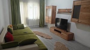 Închiriez apartament ultracentral  - imagine 2