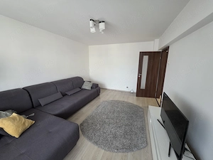 Inchiriez apartament 2 camere modern  - imagine 4