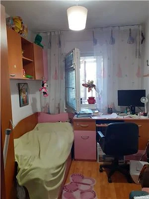 Democratiei-Mega Image - imagine 3