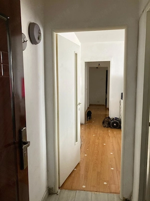 Apartament 4 camere de vânzare   Drumul Taberei, aproape de parc și metrou