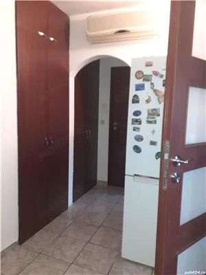 Democratiei-Mega Image - imagine 5