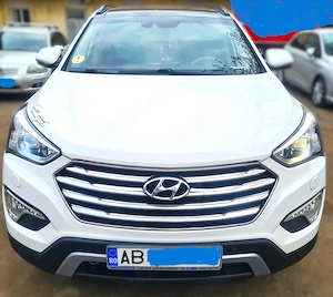 Hyundai Grand Santa Fe 2,2 CRDI 6 locuri - imagine 3