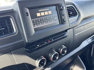 Renault Master L1H1 - imagine 10